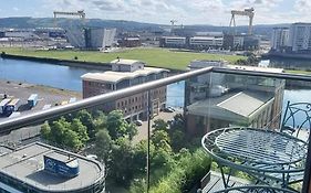 Sailortown Stays - 4 Star Luxury Apartment