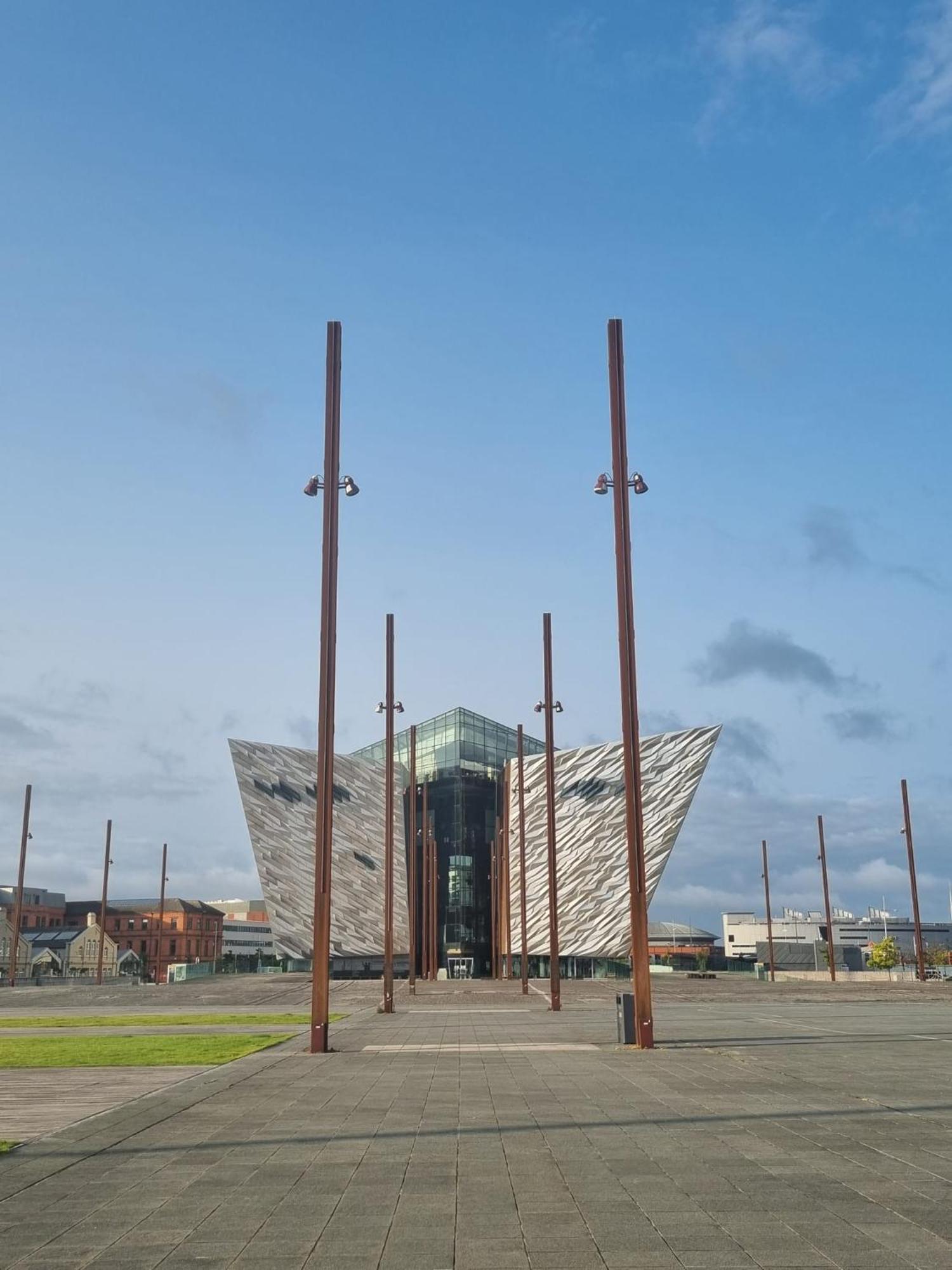 Sailortown Stays - 4 Star Luxury Apartment Belfast Exterior photo